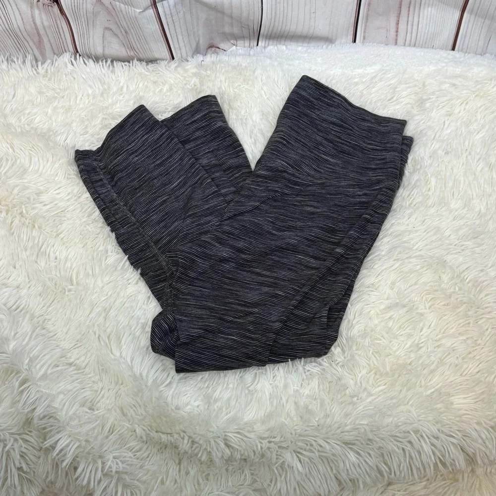 Lululemon Align Crop *21